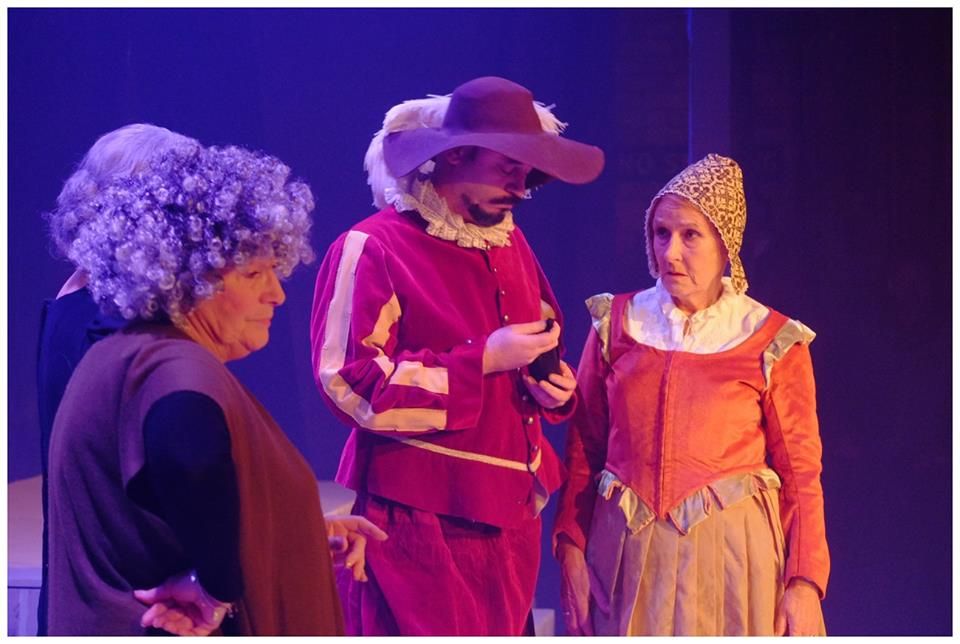 22788672_10155116234271045_6566256283721570568_n